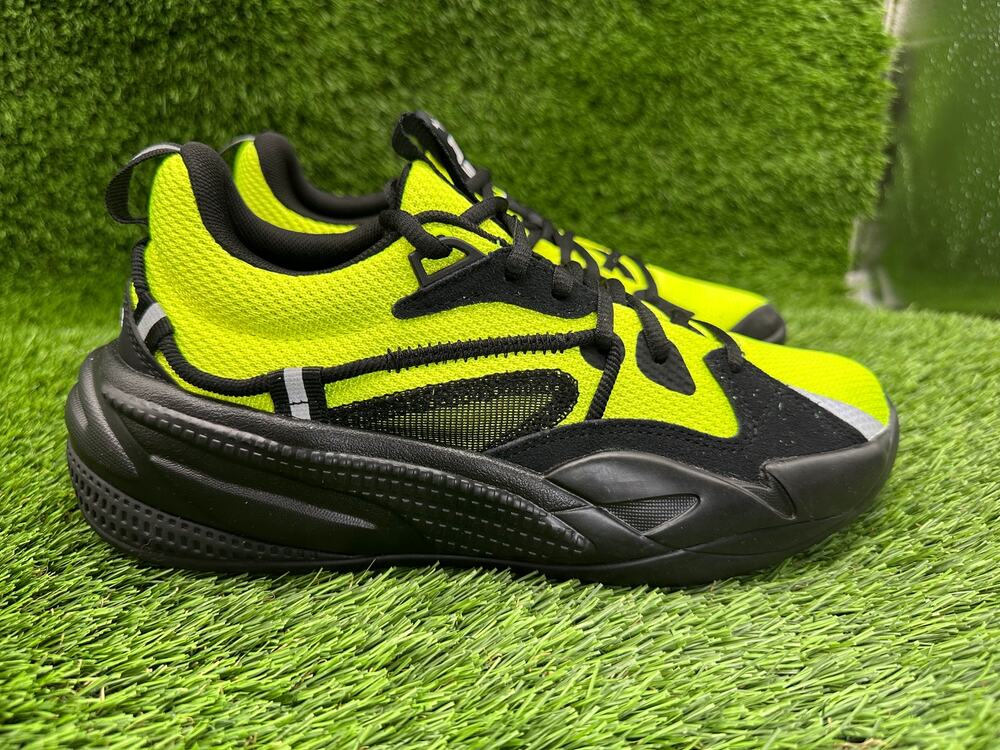 Puma J. Cole x RS-Dreamer 194166-19 Athletic Shoes Boys 6.5C Yellow Knit Jogging